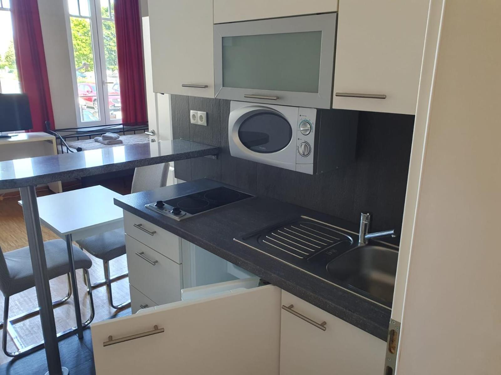 Apartmenthouse Apartment *