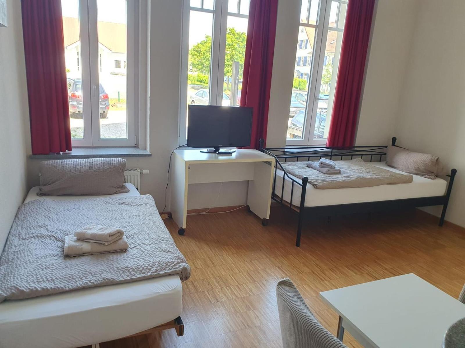 Apartmenthouse *